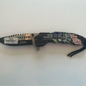 Tactical Folding Knife with Flag and Skull Handle 3.5” blade